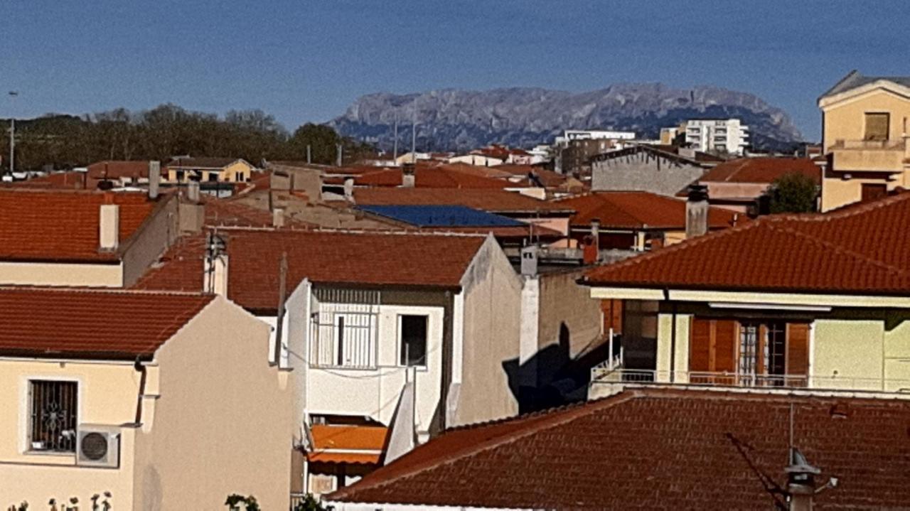 Lo Sguardo Sulla Citta' ,Panoramic View Apartment Olbia Ngoại thất bức ảnh