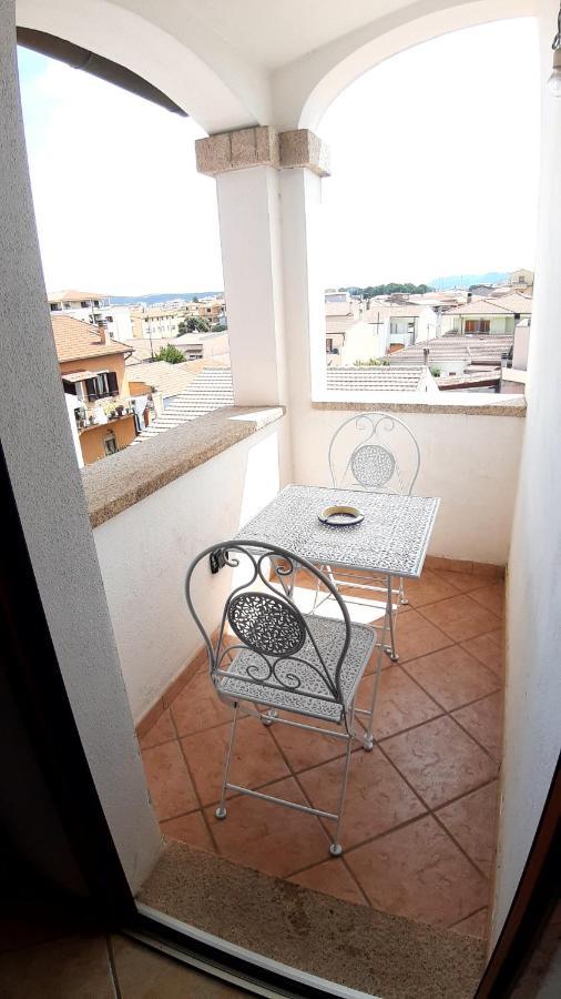 Lo Sguardo Sulla Citta' ,Panoramic View Apartment Olbia Ngoại thất bức ảnh