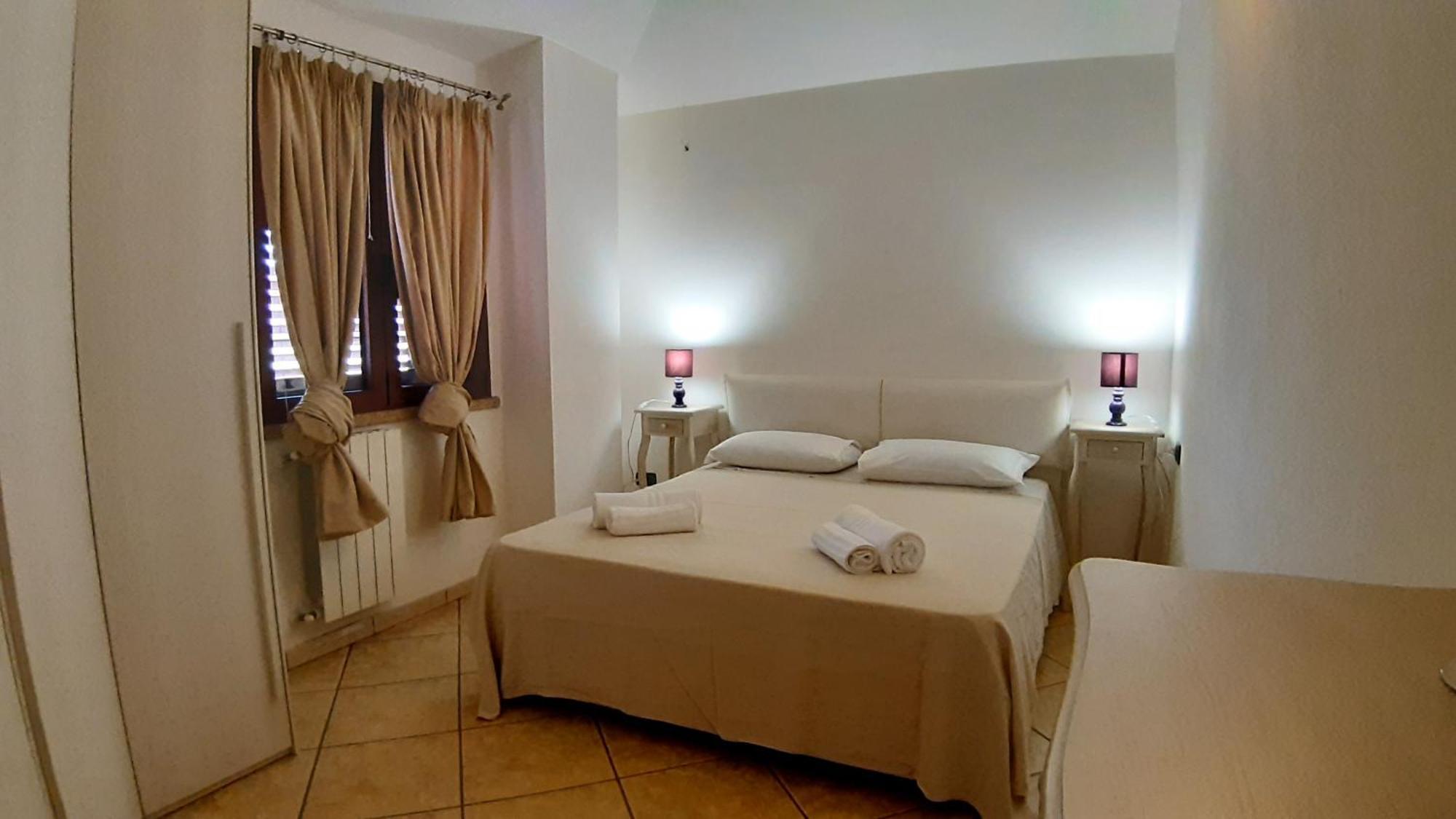 Lo Sguardo Sulla Citta' ,Panoramic View Apartment Olbia Ngoại thất bức ảnh